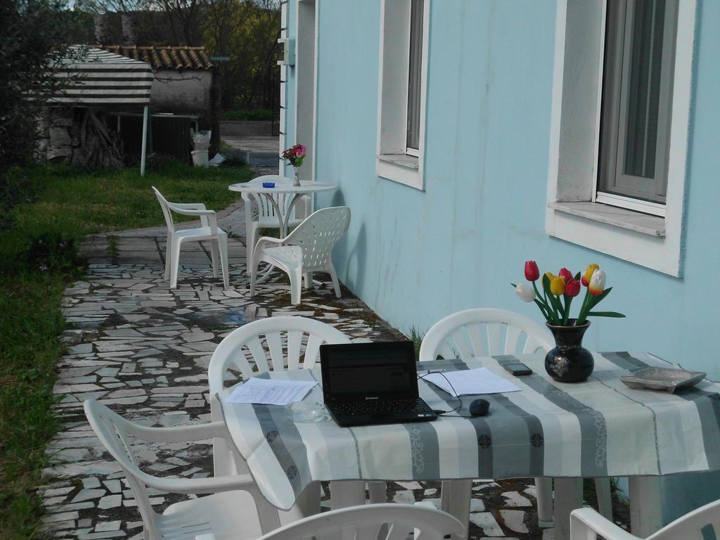 Apartmán Tom'S House Skriperon Exteriér fotografie