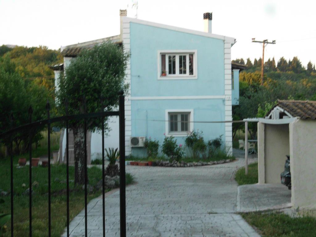 Apartmán Tom'S House Skriperon Exteriér fotografie